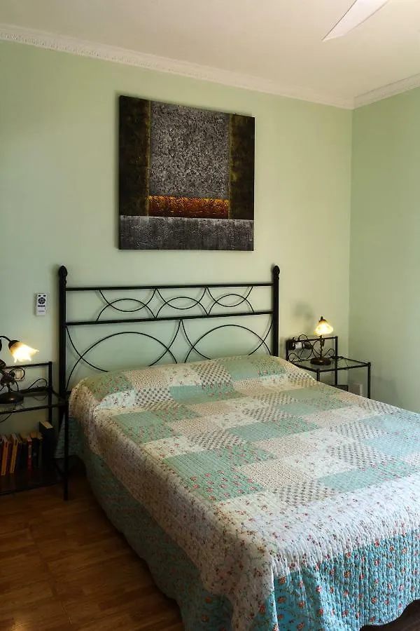 Typical Canarian Apartment Лас Гальетас